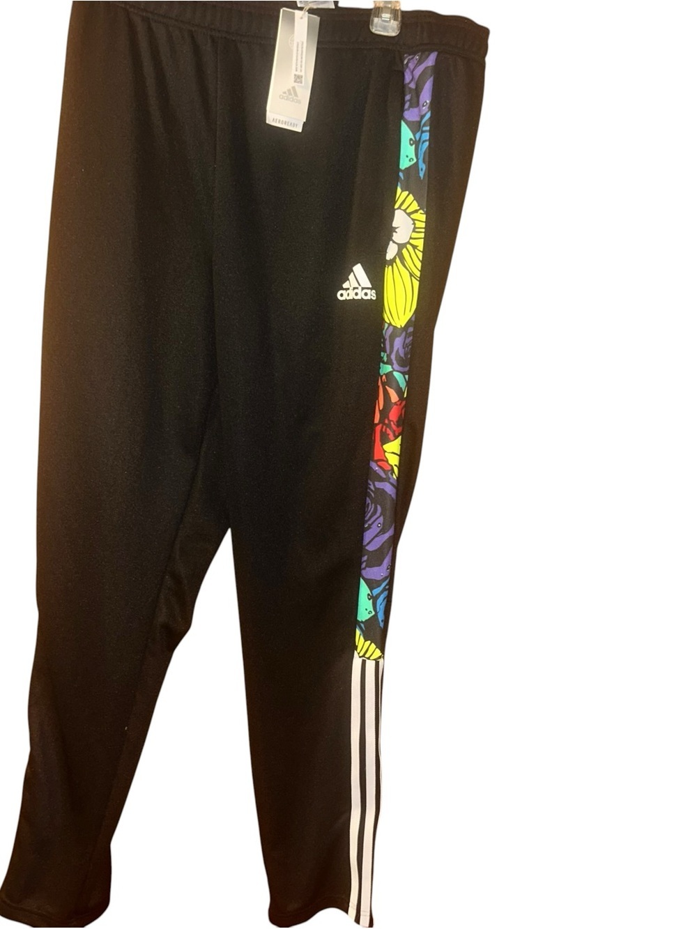 New with tags Men Adidas Tiro Flowerr Track Pants Size Large L soccer